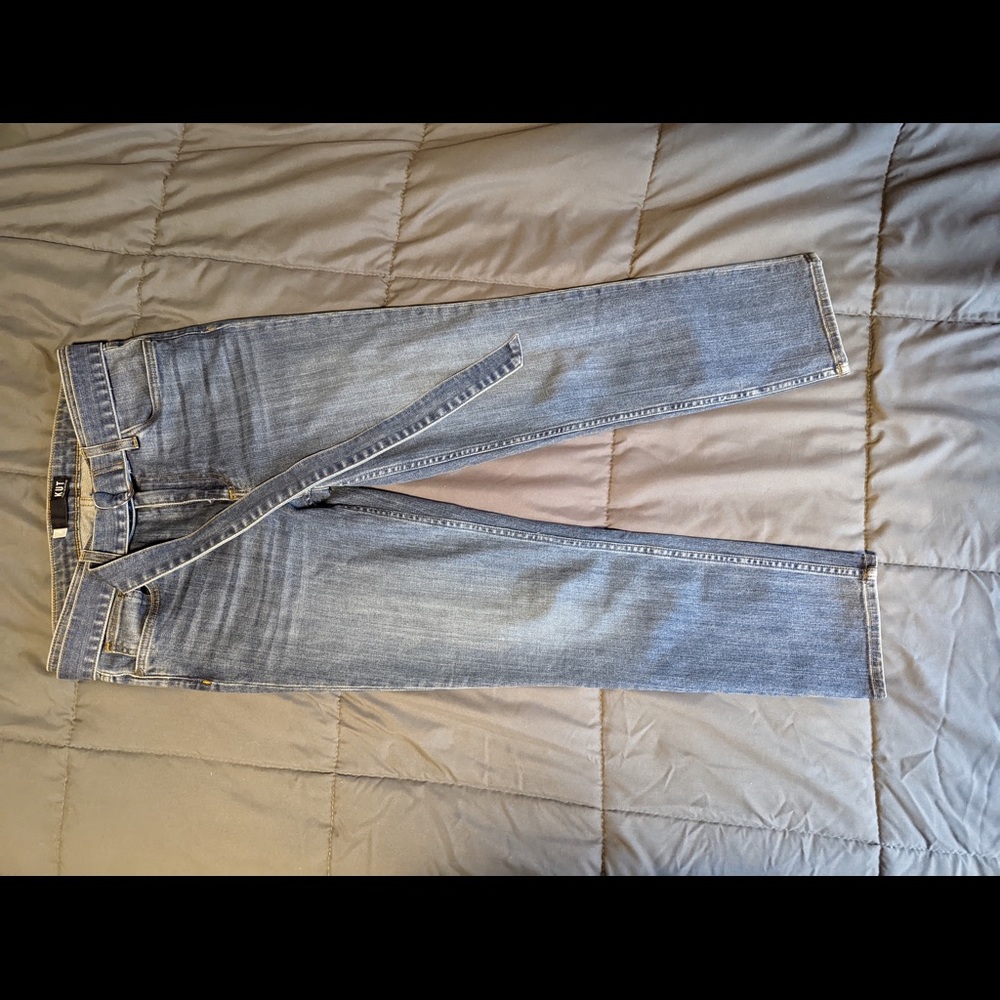 High Rise Relaxed Fit Ankle Straight Leg